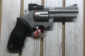 Taurus Used Model 44 Stainless 44mag Revolver - IUTAU060421